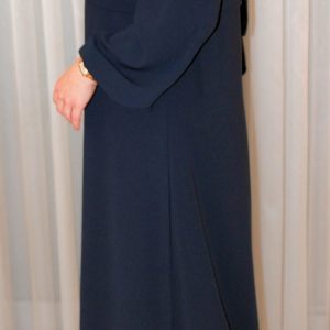 Raya - Kleid in Marineblau – Bild 2